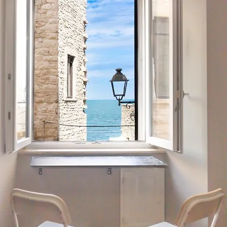Apartment Dimora Nel Palazzo Ducale With Private Parking