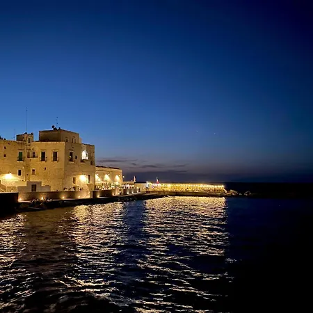 Apartment Dimora Nel Palazzo Ducale With Private Parking